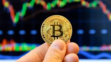 قیمت‌ بیت کوین امروز یکشنبه ۱۸ آبان ۱۴۰۴ اعلام شد/ بیت‌کوین چقدر رشد کرد؟