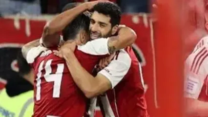 جواهر المپیاکوس در آستانه جدایی؛ باشگاه یونانی به دنبال جانشین برای طارمی