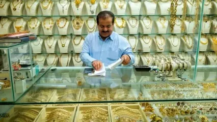 قیمت طلا امروز شنبه 1 آذر 1404؛ بازار به سقف تاریخی نزدیک شد