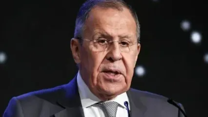 لاوروف خواستار بی‌طرفی گروسی در گزارش‌دهی درباره برنامه هسته‌ای ایران شد