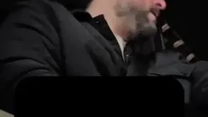 همخوانی محسن کیایی با تیتراژ سریال هزار و یک شب