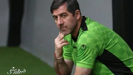 اشک‌های بازیکن اسبق استقلال پس از فحاشی به باقری/ چرا کریم! او که همیشه سمت مردم بوده