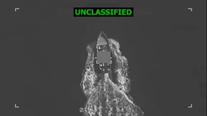 حمله آمریکا به ۳ قایق/ ۸ نفر کشته شدند