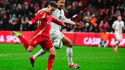 دنیس اکرت ستاره جدید تیم ملی در کنار همسرش/ عکس