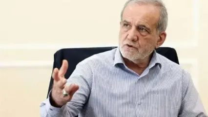 ماهانه ۸ میلیون تومان به هر باک بنزین یارانه می‌دهیم / خودروهای دولتی بدون کارت سوخت بنزین می‌زنند