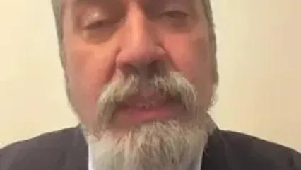 سیامک انصاری از مردم عذرخواهی کرد