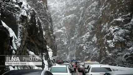 انسداد ۷ محور مواصلاتی در پی بارش برف و باران در ۲۶ استان