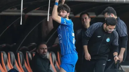 ماشاریپوف قید استقلال را زد؛ فیفا اجازه دهد می‌خواهم در تیم دیگری بازی کنم