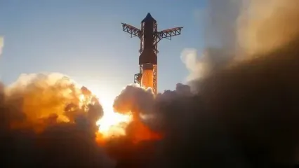 قدرتمندترین موشک جهان آماده پرتاب می‌شود