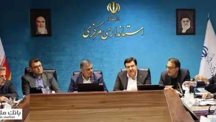 مدیرعامل بانک ملت به نمایندگی از وزیر اقتصاد، در سفر به استان مرکزی با مسؤولان استانی و فعالان اقتصادی دیدار و گفت و گو کرد