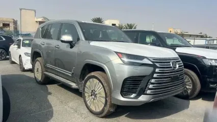 برادر بزرگتر لندکروز به ایران رسید