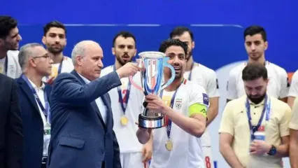 ذوق‌زدگی فدراسیون فوتبال از نصب بیلبوردهای خاص در تهران