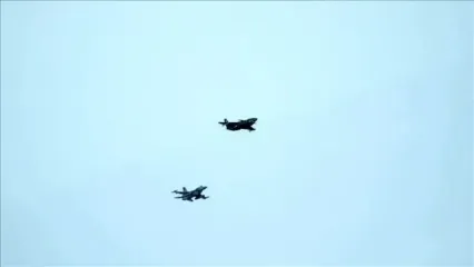 رویارویی جنگنده‌های آمریکایی و چینی بر فراز دریای زرد