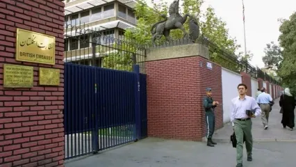 انگلیسی ها ایران را ترک کردند