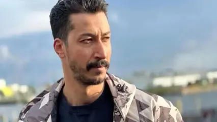 بهرام افشاری برنده سیمرغ بلورین شد