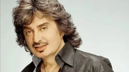 پخش آهنگ شهرام صولتی در حضور عراقچی!