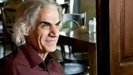 علی باباچاهی، شاعر و منتقد ادبی درگذشت