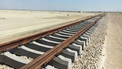 تملک کیلومتر از اراضی مسیر ریلی رشت_ آستارا؛ راه آهن سریع السیر تهران_ قم _ اصفهان معطل تامین مالی