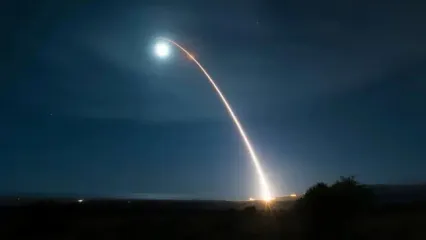 وال استریت ژورنال: ایران توانایی آمریکا در رهگیری موشک‌ها را کاهش داده است