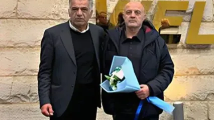 تماس فوری مربی استقلال با مدیران برای تعیین تکلیف