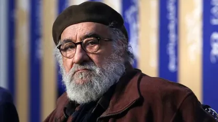 داریوش ارجمند: بعد از شنیدن خبر شهادت رهبر انقلاب یک ماه مریض شدم/ ویدئو