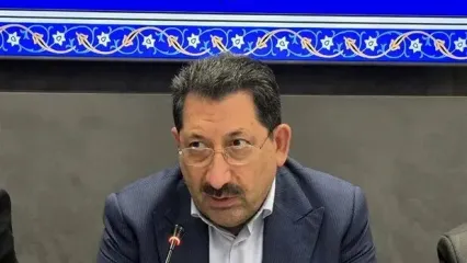 تامین اقلام پتروشیمی صنایع رسماً به بورس کالا محول شد / اتابک: وابستگی به واردات کاهش می‌یابد