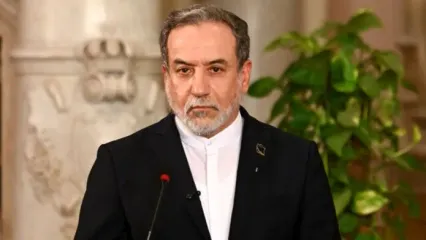 عراقچی: اروپا مسئولانه عمل کند