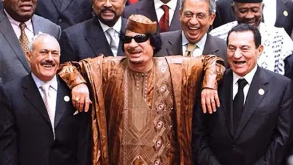 زیدآبادی خطاب به لیلاز: لیبی به دلیل تحویل تجهیزات غنی سازی اش به آمریکا سقوط نکرد/ قذافی به خلاف همتایان خود در تونس و مصر، حاضر به هیچ سازشی در مقابل خیزش عمومی در بهار عربی نشد/ تهدید قذافی علیه جمعیت شورشی باعث تصمیم اوباما به بمباران محدود لیبی شد