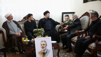 حضور سید حسن خمینی در منزل سرلشکر شهید سید عبدالرحیم موسوی