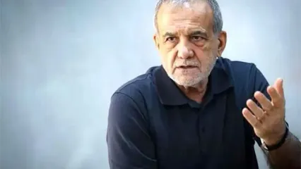 لحظه خروج عراقچی و پزشکیان از حرم حضرت علی (ع)