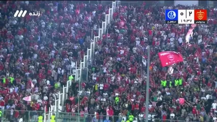 پرسپولیس با برتری ۲ بر صفر به رختکن رفت/ یورش به صدر جدول+گل های بازی