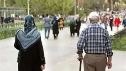 وزیر کار: امشب معوقات بازنشستگان واریز می‌شود