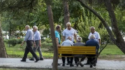 خبرخوش وزیر کار برای بازنشستگان تامین اجتماعی/اعلام زمان دقیق واریز معوقات+جزییات