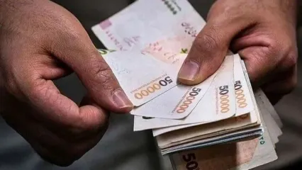 ورود مجلس به افزایش حقوق کارمندان در نیمه دوم سال