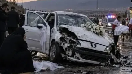عروسی در تهران با واژگونی ماشین عروس عزا شد