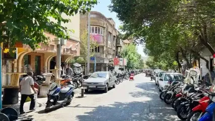 سفر در زمان؛ تصویری از «خیابان لاله‌زار» در دوران احمدشاه