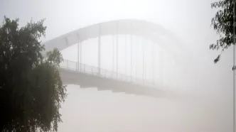 فیلم| تصاویر باورنکردنی از مه‌گرفتگی شدید اهواز