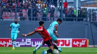 پرسپولیس درجا زد، صدر آبی ماند