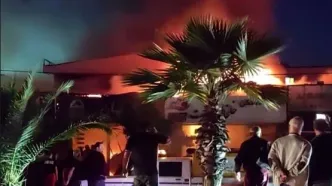 فیلم آتش سوزی هولناک 5 مغازه در لنگرود / تلاش 16 آتش نشان برای مهار آتش