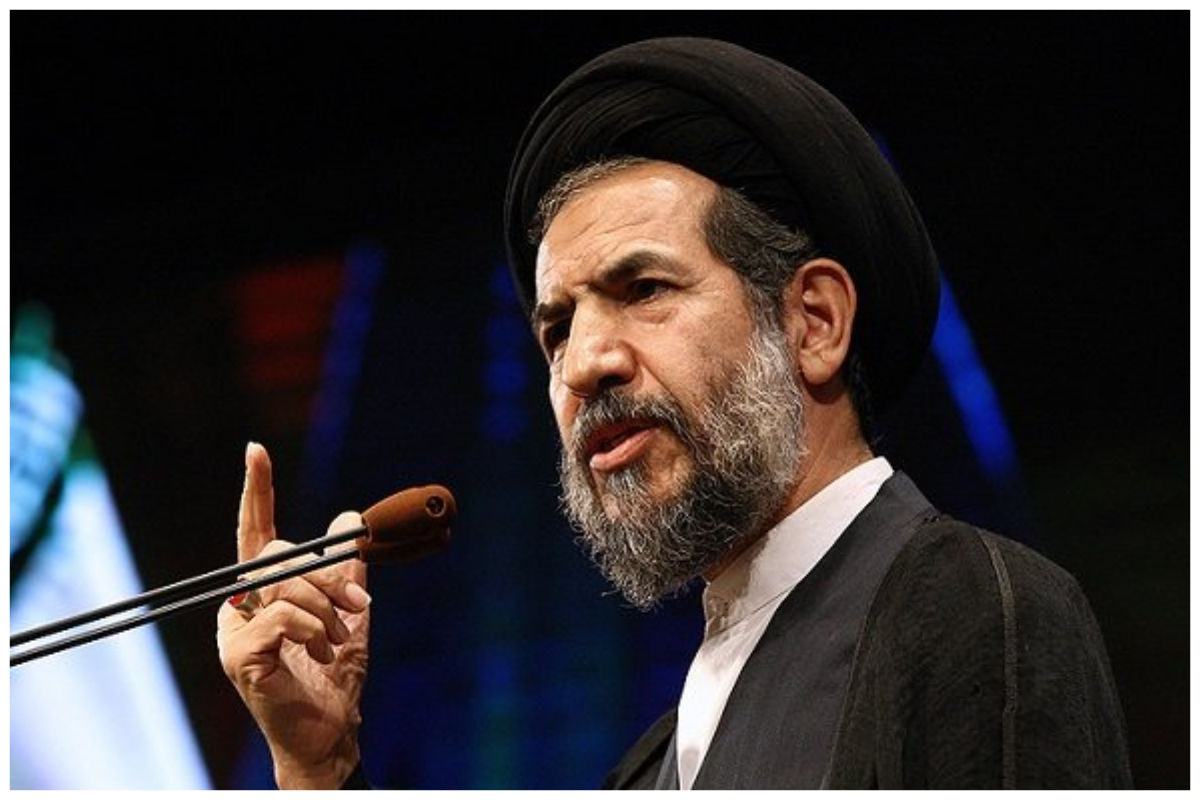 امام جمعه تهران: مدیران نباید از جایگاه خودشان سوءاستفاده کنند