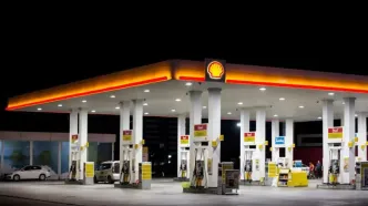 قیمت بنزین سوپرآزاد در سال 1402 چقدر است؟