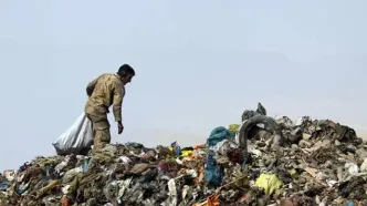 حقوق زباله گردها بعد استخدام رسمی مشخص شد!