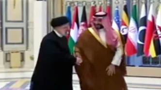 رئیسی بااستقبال محمد بن سلمان  وارد محل برگزاری اجلاس شد