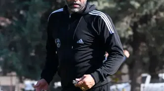 بازگشت نیکبخت واحدی به تعویق افتاد!