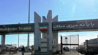 زیان‌دهی تاجران ایرانی با کندی حمل بار در مرز میلک / ۶ هزار افغانستانی در مشهد پروانه کار دارند
