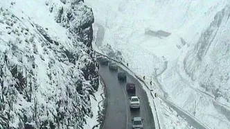 هشدار به مسافران؛ جاده چالوس برفی و لغزنده است