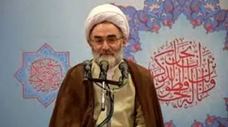 امام جمعه رشت: ما در مورد اختلاس چای دبش که نمیتوانیم در نماز جمعه صحبت کنیم!/ اکثر دخترانی که کشف حجاب می‌کنند خانواده ندارند!/ من در مورد آقای بوقی چیزی نمیدانم!/وضعیت جامعه درآور است،  یک انسان متدین از ماشین نمی‌تواند خارج شود!