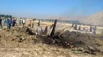 یک فروند هواپیمای نظامی در کازرون سقوط کرد