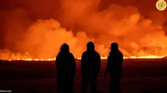 (ویدئو) پرتاب گدازه‌های آتشفشان تا ارتفاع ۵۰ متری در ایسلند