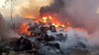 فیلم آتش‌سوزی هولناک انبار کارخانه ریسندگی در اصفهان